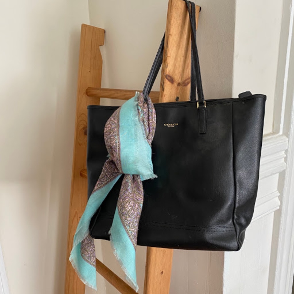 Coach - Tote (Black Saffiano)